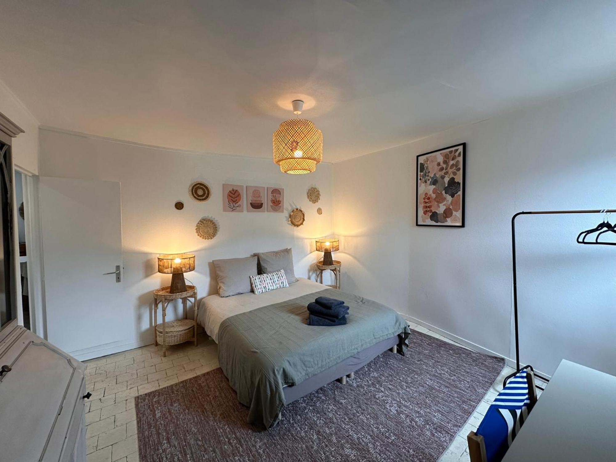 Large In Center Apartment